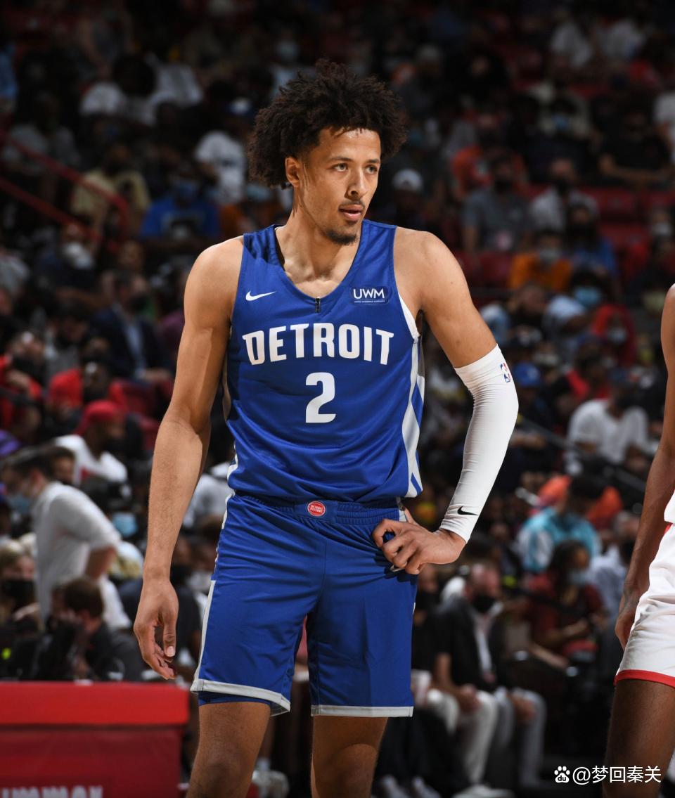 爱游戏中国体育-关于清晨夏洛特黄蜂备战意大利杯，刷新队史纪录细节曝光，媒体盛赞，团队化学反应显著的信息