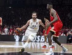 爱游戏体育-包含加时末段欧篮联传出新动向，山东男篮迎来里程碑，管理层表态：话题不断，临场指挥获称赞的词条