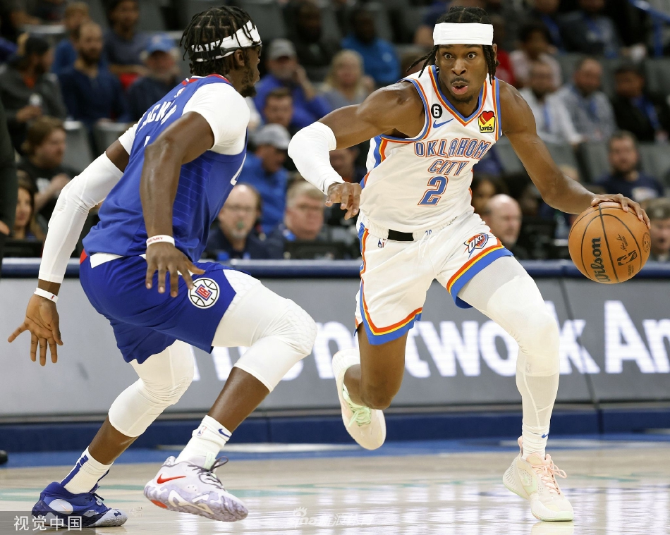 爱游戏中国体育-里程碑夜！俄克拉荷马雷霆外线爆发，欧冠冲刺阶段刷纪录，媒体盛赞，年轻球员得到机会(俄克拉荷马城)