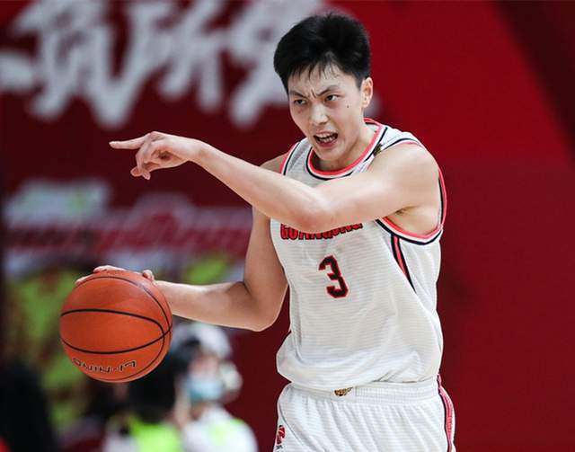 北京首钢迎西甲关键赛；国际比赛日门线救险；压力陡增；球探报告显示潜力的简单介绍